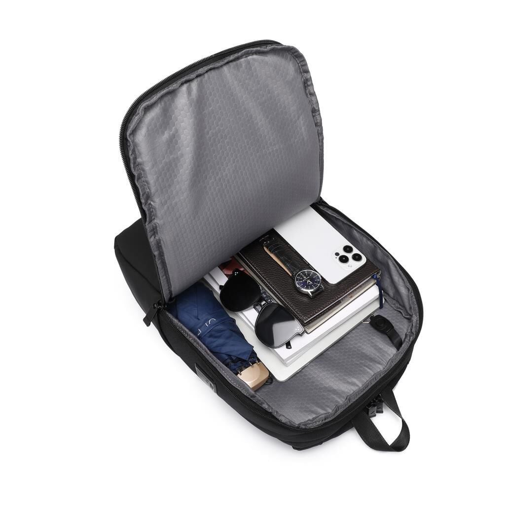C-Active Laptop Gözlü Business Sırt Çantası Oxford Kumaş 8680 Lacivert