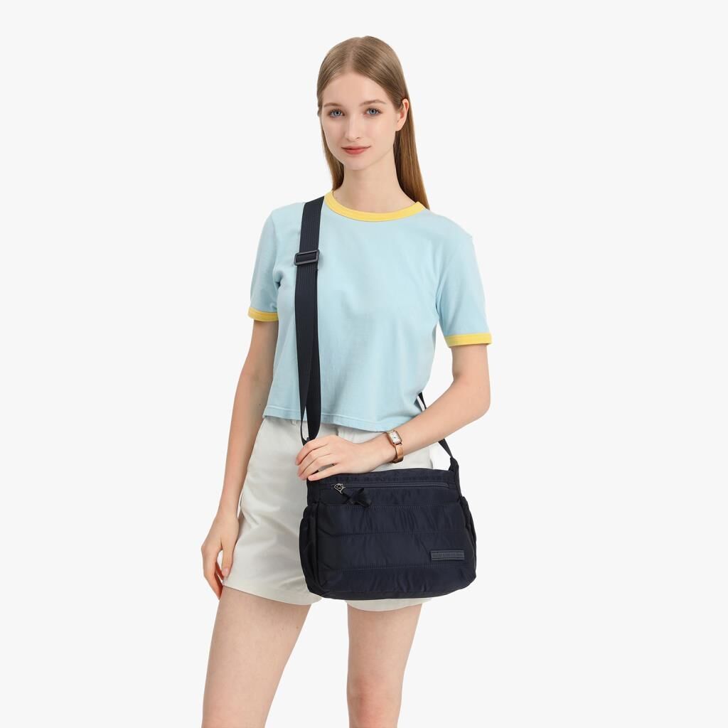 Smart Bags Yumuşak Kumaş Askılı Postacı Kadın Çantası 8729