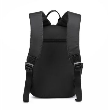Smart Bags Küçük Boy Ekstra Hafif Uniseks Sırt Çantası 3137 Siyah