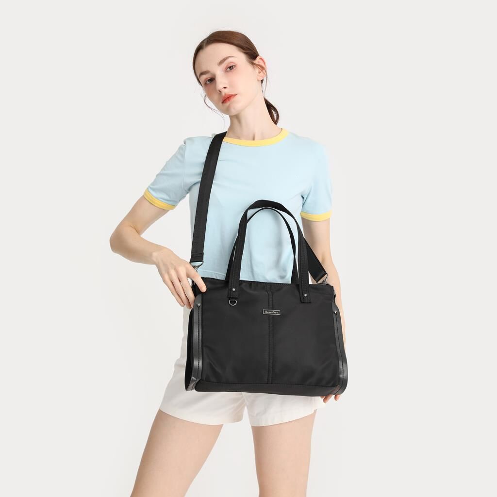 Saten Kumaş Kadın Omuz Çantası Barcelona 2138 Camel