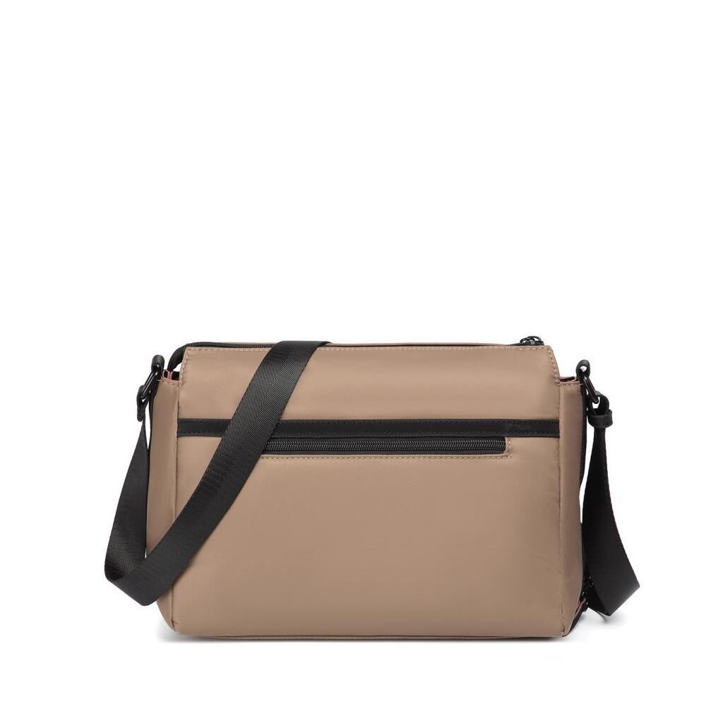 21K Barcelona Özel Kumaş Çapraz Askılı Kadın Postacı Çantası 3259 Taba