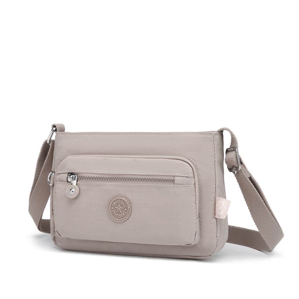 Krinkıl Kumaş Kadın Postacı Çantası Smart Bags 3270 A.Vizon