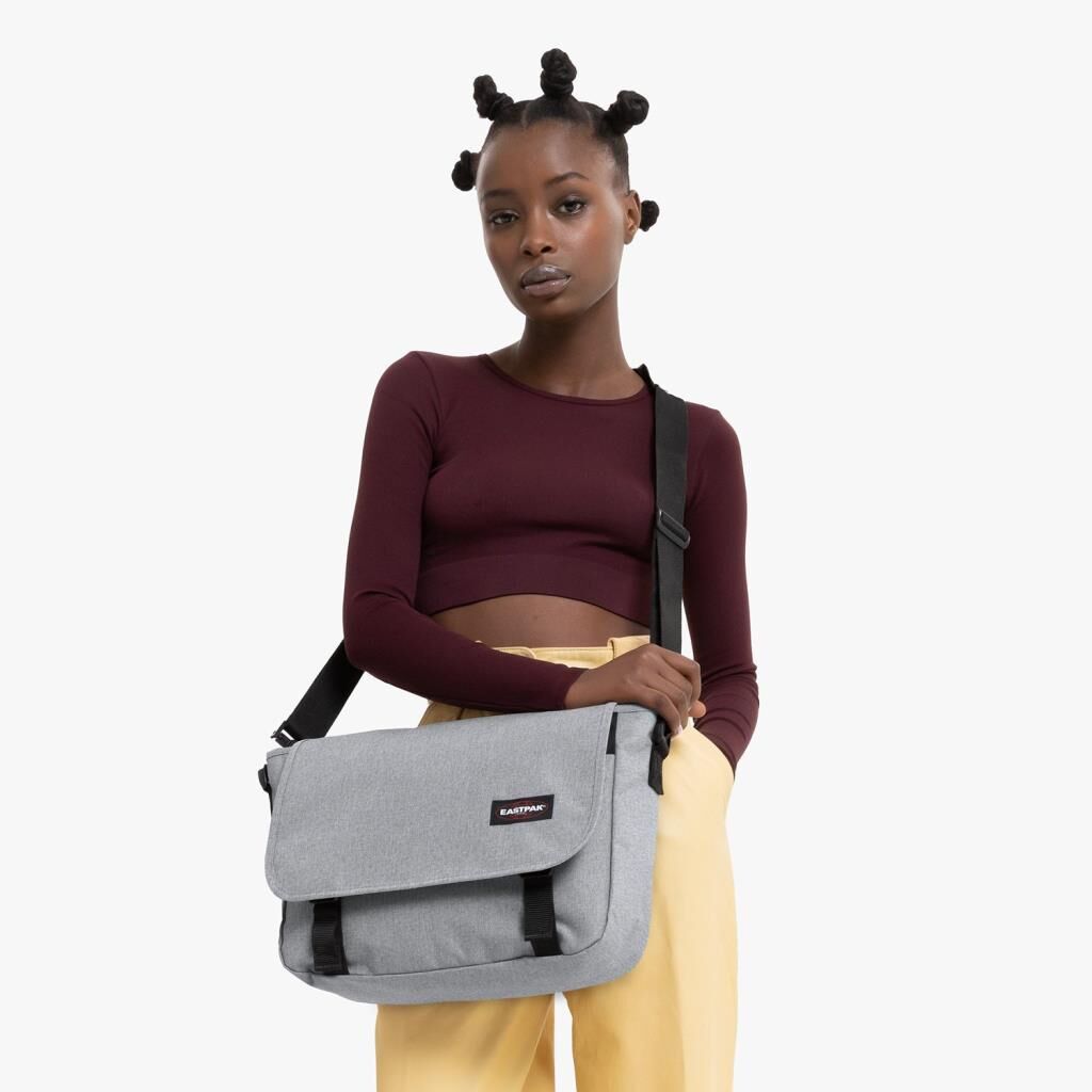 Eastpak JR Omuz Askılı Postacı Çantası Sunday Grey EK0000773631