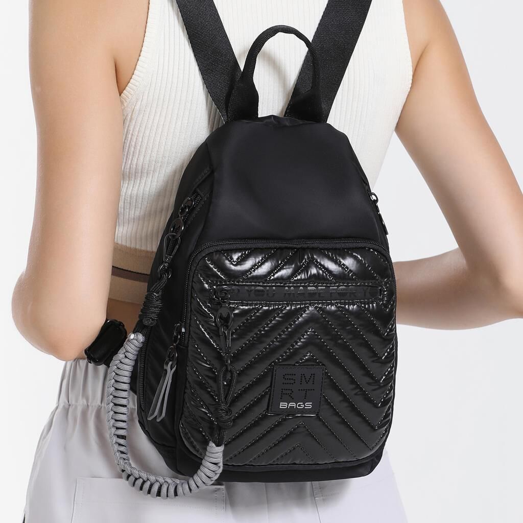 Smart Bags Parlak Kumaş Küçük Boy Askılı Kadın Sırt Çantası 3247 Taba