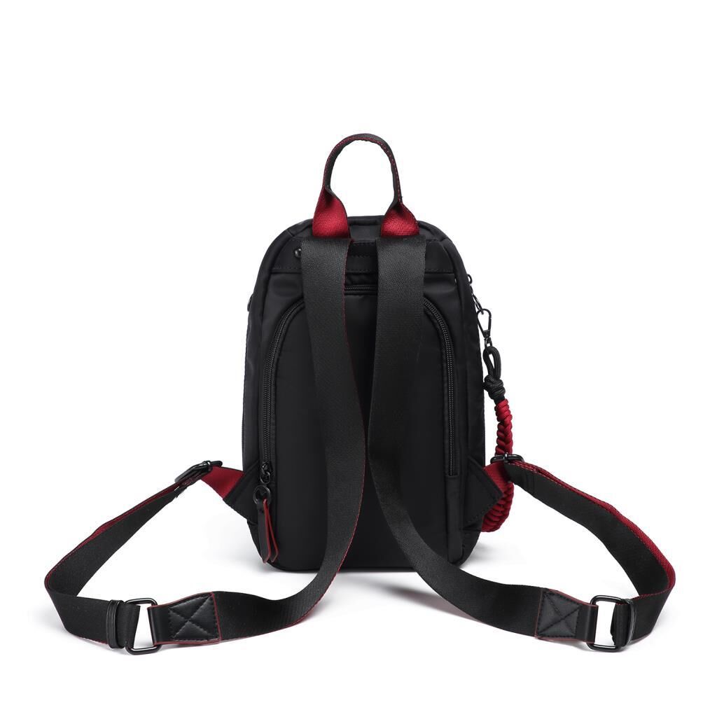 Smart Bags Parlak Kumaş Küçük Boy Askılı Kadın Sırt Çantası 3247 Siyah/Bordo