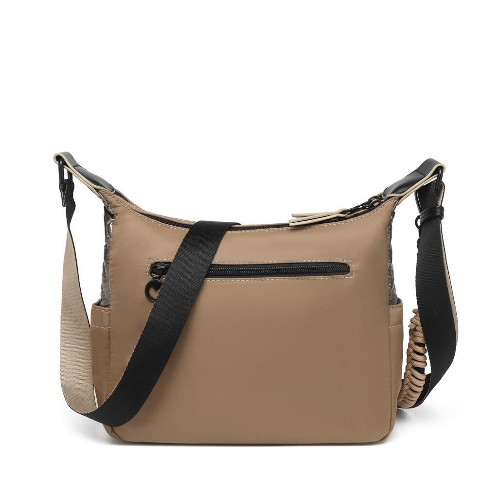 Smart Bags Parlak Kumaş Çapraz Askılı Kadın Postacı Çantası 3251 Taba