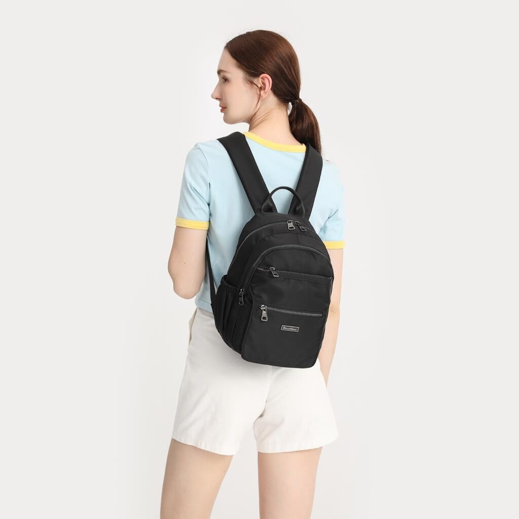 Saten Kumaş Kadın Sırt Çantası Barcelona 2139 Kırmızı