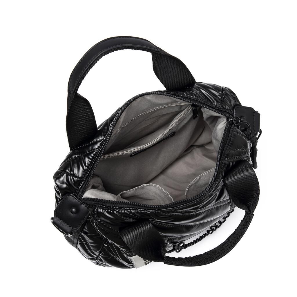 21K Barcelona Parlak Kumaş Elden Tutmalı Kadın Omuz Çantası 3255 Siyah