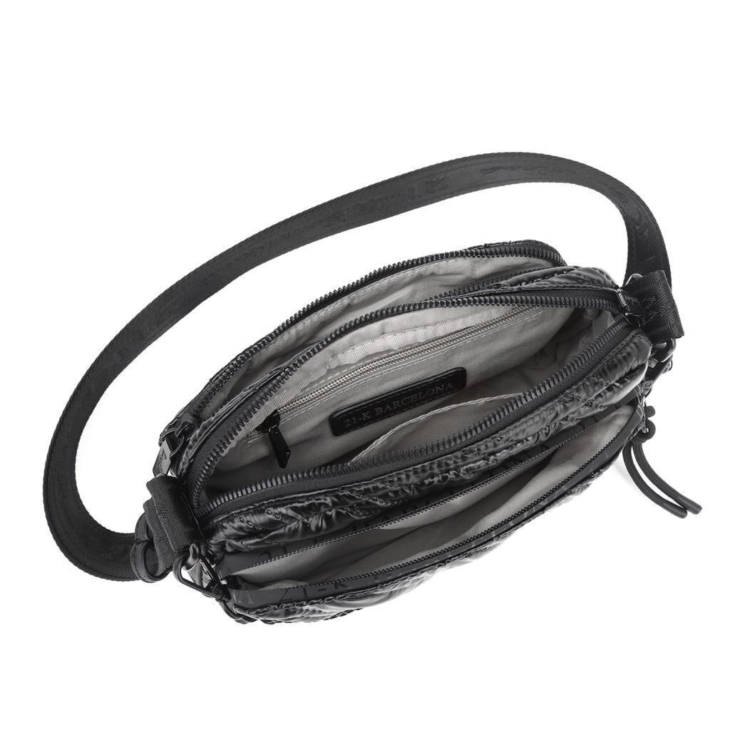 21K Barcelona Parlak Kumaş Askılı Kadın Postacı Çantası 3256