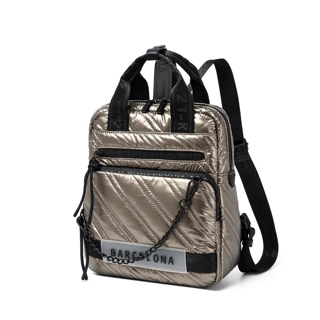 21K Barcelona Parlak Kumaş Askılı Kadın Sırt Çantası 3257