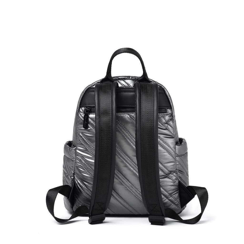 21K Barcelona Parlak Kumaş Askılı Kadın Sırt Çantası 3258