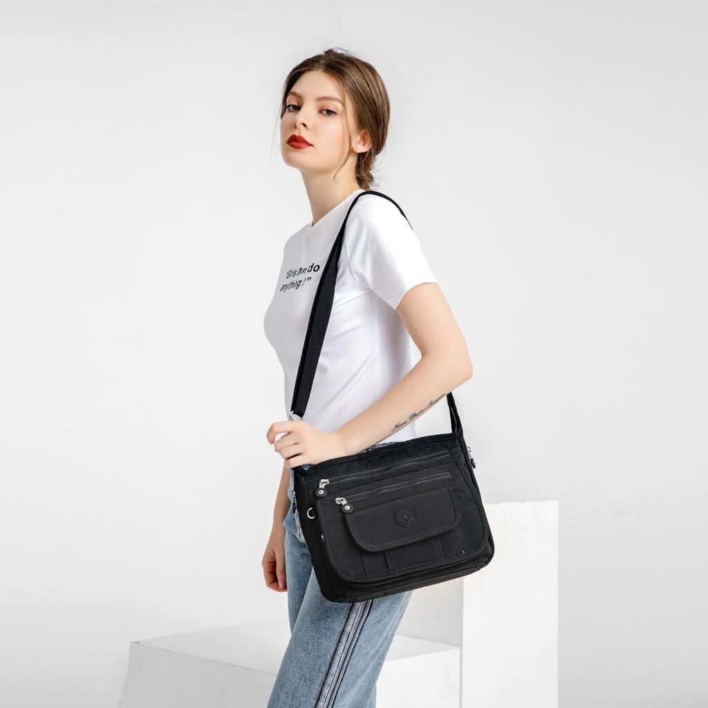 Krinkıl Kumaş Kadın Postacı Çantası Smart Bags 3005 Koyu Gri