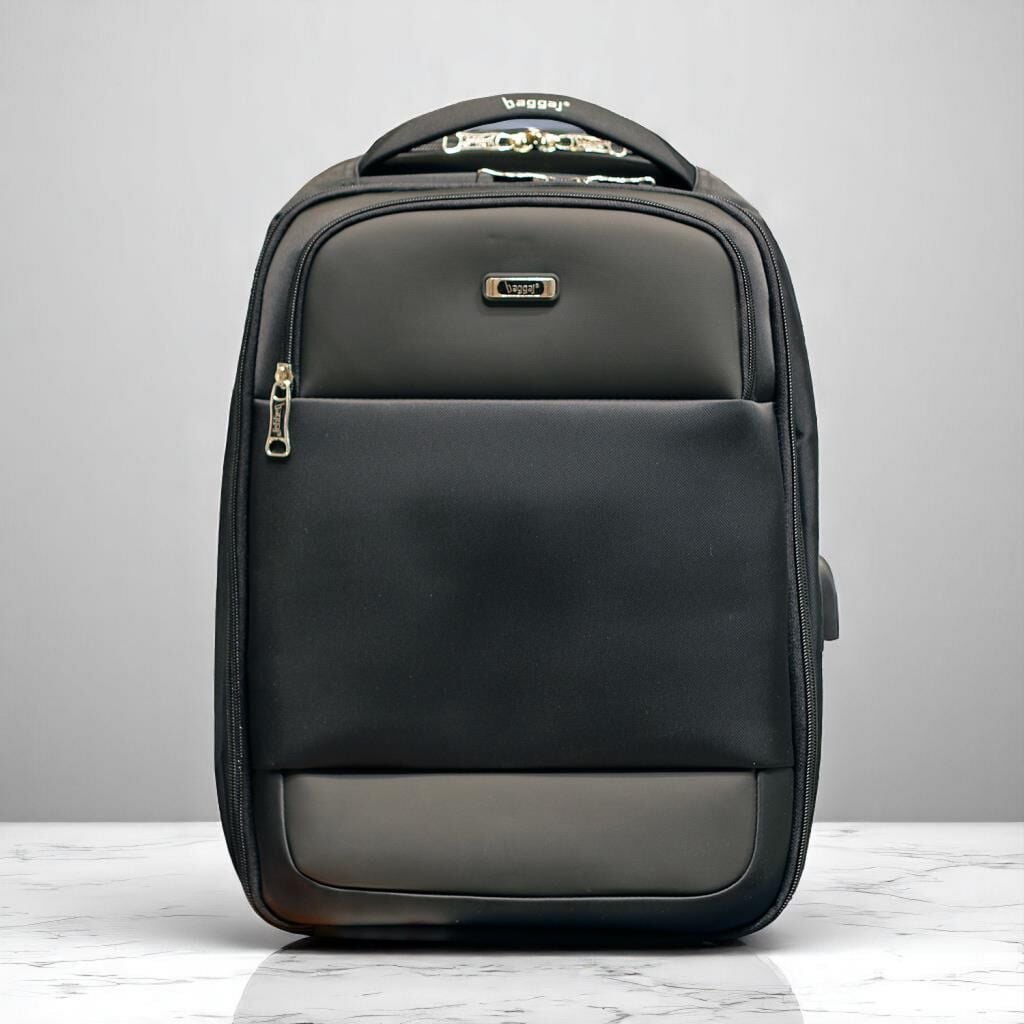 Baggaj Orta Boy Laptop Gözlü Sert Kasalı Sırt Çantası