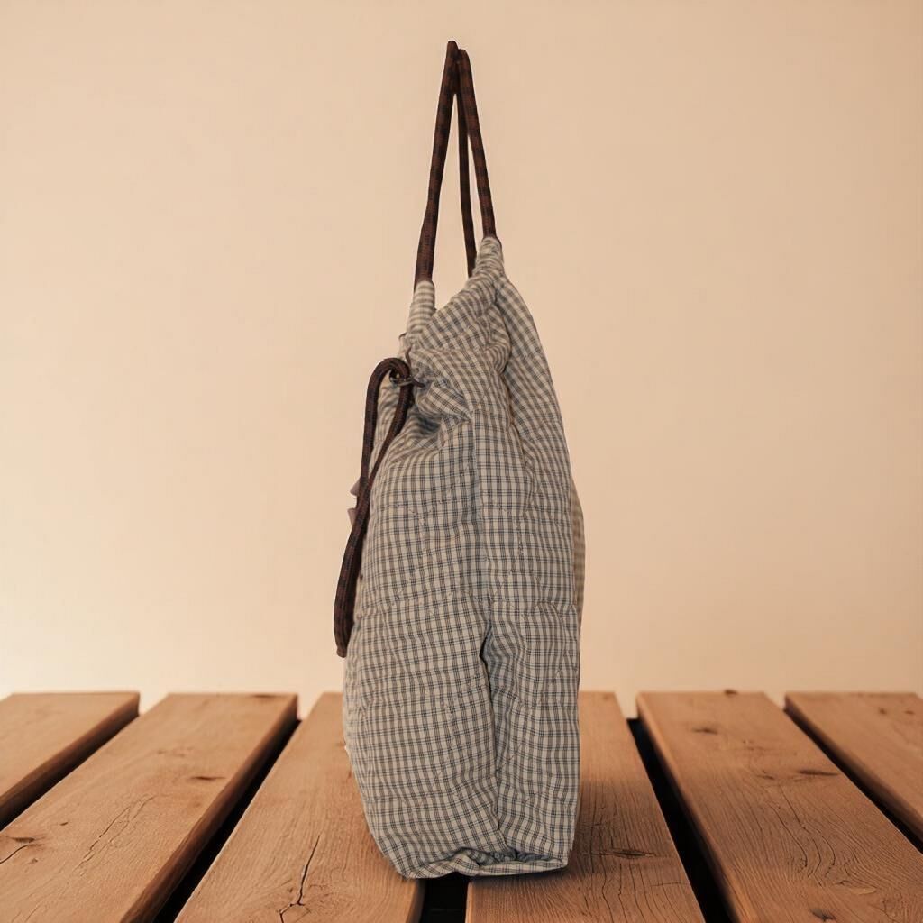 Büyük Boy Günlük veya Plaj Hafif Kadın Çanta 21-K Barcelona 04 Koyu Bej